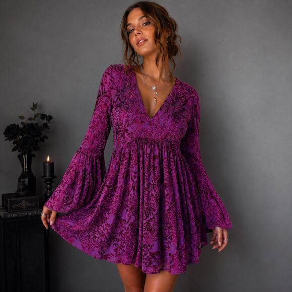 The Pyramid Collection Dresses & Skirts - The Pyramid Collection Velvet Burnout Boho Babydoll Dress Purple Pink L